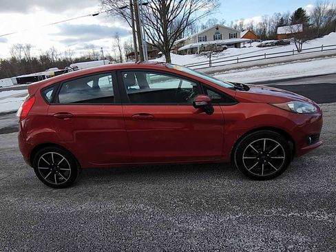 Used 2019 Ford Fiesta SE w/ Equipment Group 201A image 9