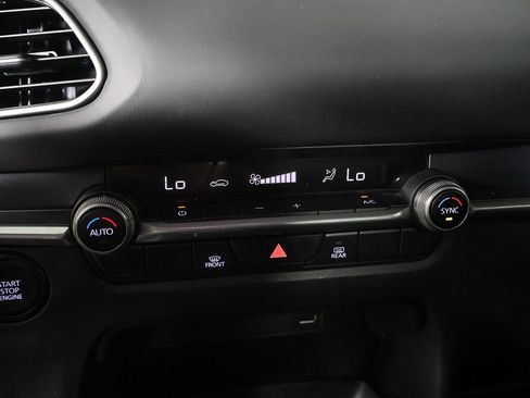 Used 2021 MAZDA CX-30 AWD 2.5 S w/ Select Package image 39