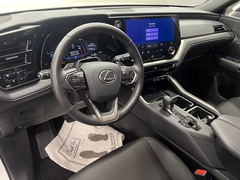 Certified 2025 Lexus TX 350 FWD w/ Convenience Package image 16