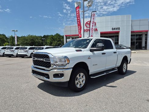 Used 2024 RAM 2500 Big Horn AWD/4WD image 7