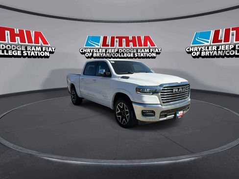Used 2025 RAM 1500 Laramie image 2