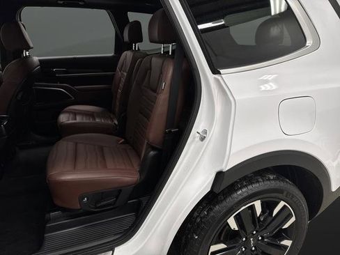 Used 2024 Kia Telluride SX Prestige image 31