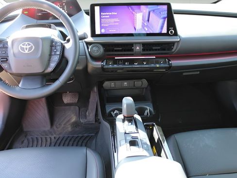 Used 2024 Toyota Prius Prime XSE image 9