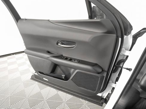 New 2026 Lexus UX 300h FWD image 10