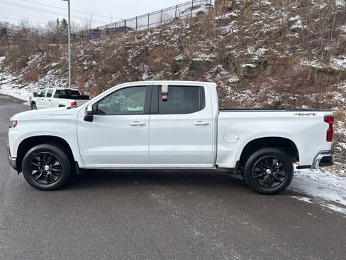 Used 2022 Chevrolet Silverado 1500 LT image 15