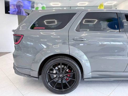 Used 2022 Dodge Durango R/T w/ Tow 'N Go Package AWD/4WD image 8