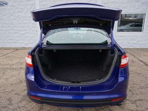 Used 2013 Ford Fusion SE image 16