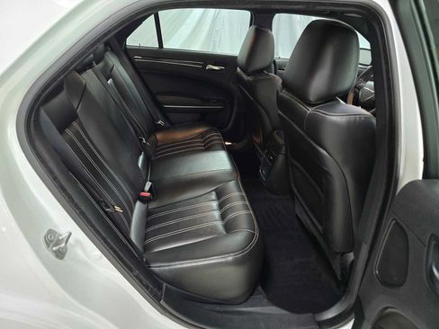 Used 2023 Chrysler 300 S RWD image 12