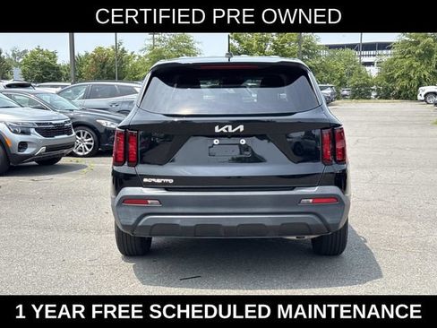 Used 2023 Kia Sorento LX FWD image 3