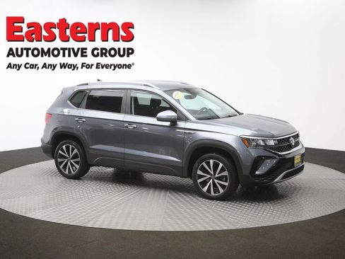 Used 2022 Volkswagen Taos SE FWD image 45