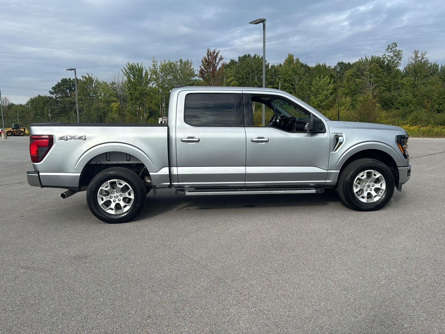 Used 2025 Ford F150 XLT w/ Equipment Group 301A Standard AWD/4WD image 8