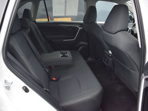 Used 2023 Toyota RAV4 LE image 11