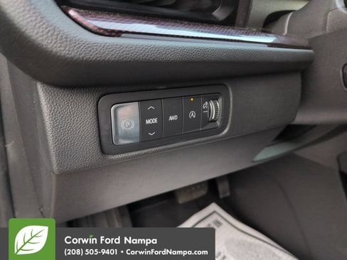 Used 2024 Chevrolet Traverse RS AWD/4WD image 13