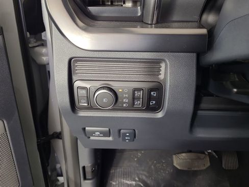 New 2026 Ford F350 Lariat w/ Tremor Off-Road Package image 16