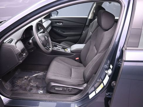 Certified 2023 Honda Accord EX image 19