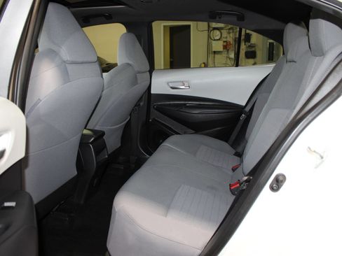 Used 2020 Toyota Corolla SE FWD image 27