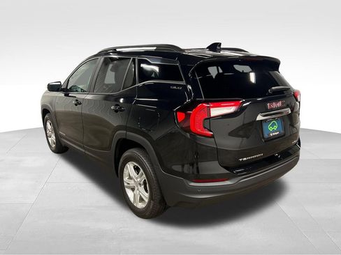 Certified 2023 GMC Terrain SLE w/ Driver Convenience Package AWD/4WD image 7