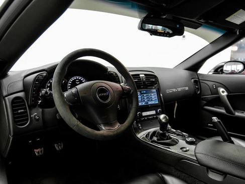 Used 2011 Chevrolet Corvette ZR1 w/ Preferred Equipment Group RWD image 7