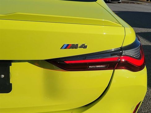 Used 2023 BMW M4 Coupe w/ Executive Package image 8