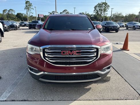 Used 2018 GMC Acadia SLT FWD image 3