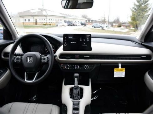 New 2026 Honda HR-V EX-L image 18