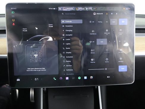 Used 2020 Tesla Model 3 Performance image 38