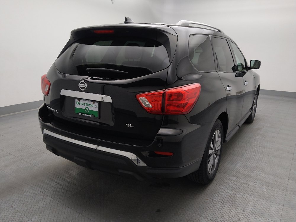 Used 2019 Nissan Pathfinder SL FWD image 7