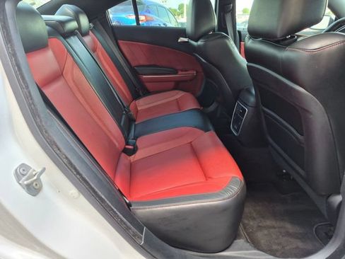 Used 2017 Dodge Charger R/T RWD image 21