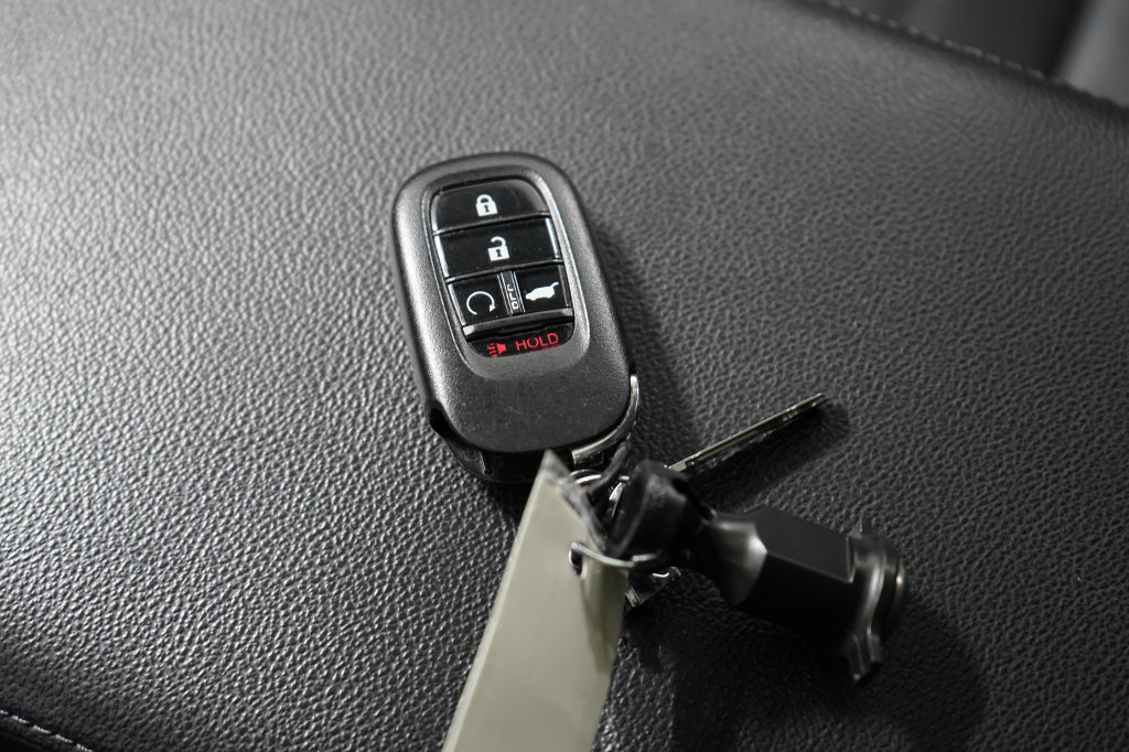 Used 2025 Honda CR-V EX-L image 28