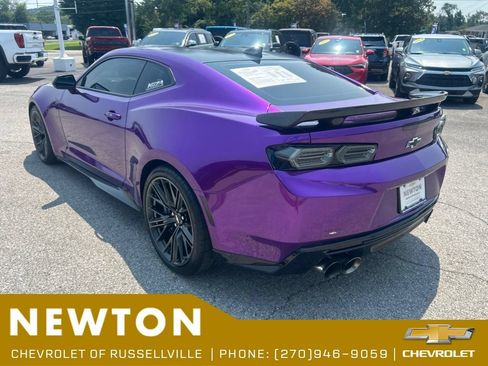Used 2018 Chevrolet Camaro ZL1 RWD image 25