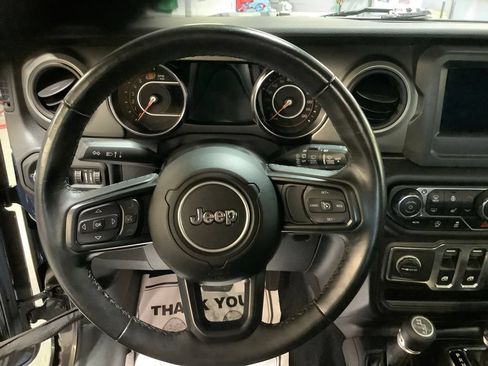 Used 2021 Jeep Wrangler Sport AWD/4WD image 24