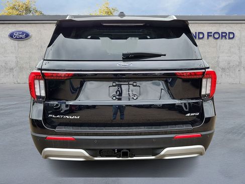 Used 2025 Ford Explorer Platinum w/ LUX Leather Package AWD/4WD image 5