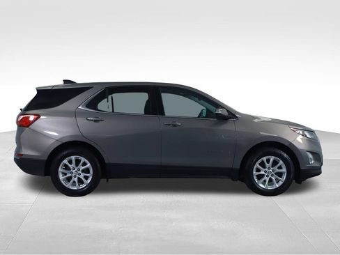 Used 2018 Chevrolet Equinox LT FWD image 13