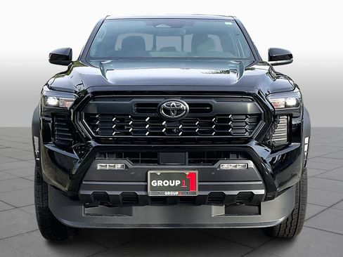 New 2025 Toyota Tacoma TRD Off-Road w/ TRD Off Road Upgrade Package AWD/4WD image 3