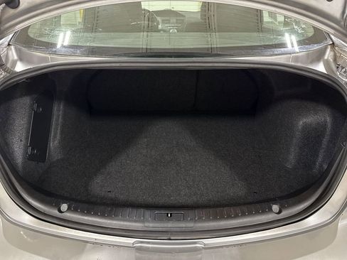 Used 2011 MAZDA MAZDA3 i Touring image 22