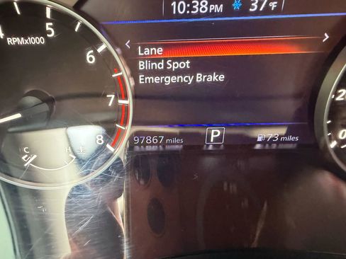 Used 2020 Nissan Altima 2.5 SR w/ Premium Package image 11