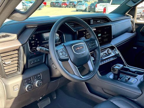 Certified 2024 GMC Sierra 1500 AT4 w/ Technology Package image 33