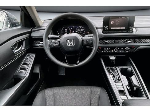 Used 2024 Honda Accord EX image 6