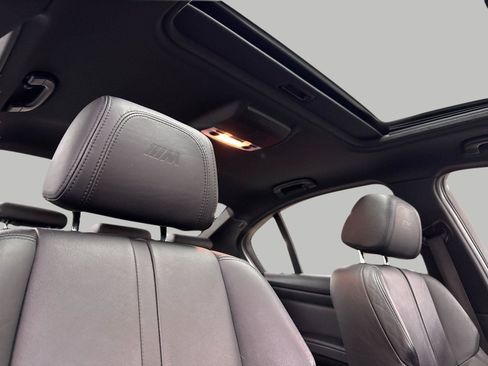 Used 2011 BMW M3 Sedan RWD image 15