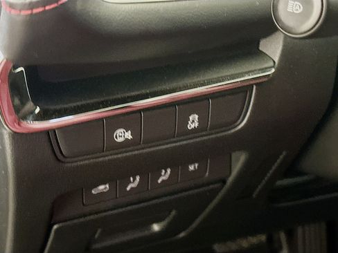 Used 2025 MAZDA MAZDA3 s image 17