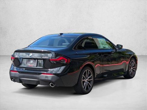 Used 2025 BMW 230i xDrive Coupe w/ Premium Package image 2