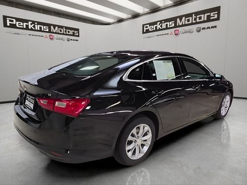 Used 2025 Chevrolet Malibu LT image 5