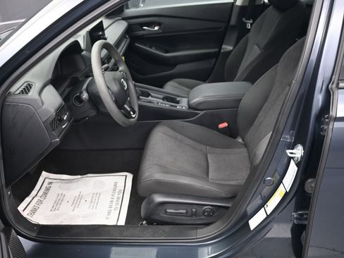 Used 2023 Honda Accord EX image 18