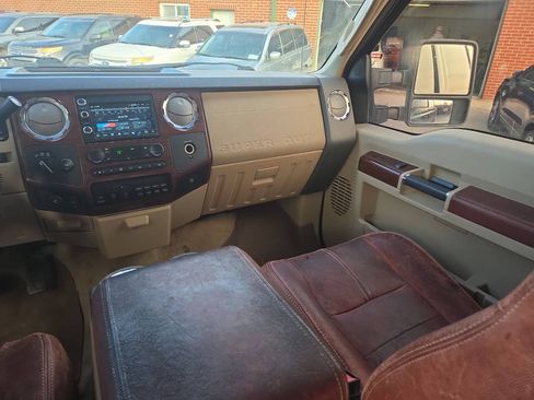 Used 2008 Ford F250 Lariat AWD/4WD image 10