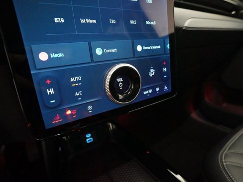 Used 2021 Ford Mustang Mach-E Premium image 21