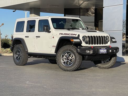 New 2026 Jeep Wrangler Unlimited Rubicon w/ Technology Group image 2