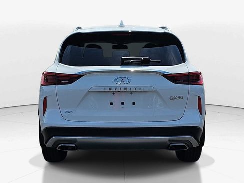 Used 2021 INFINITI QX50 Luxe AWD/4WD image 6