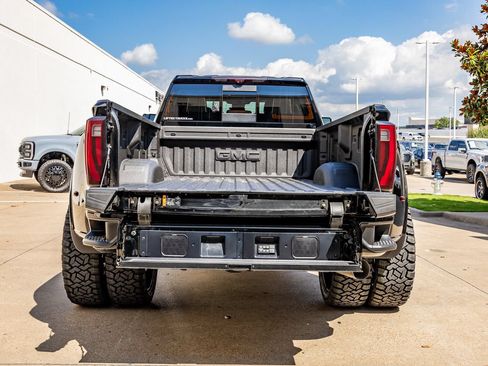 Used 2026 GMC Sierra 3500 Denali Ultimate AWD/4WD image 9