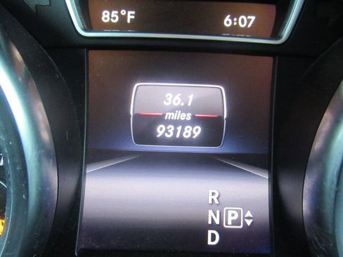 Used 2014 Mercedes-Benz GL 450 4MATIC image 19