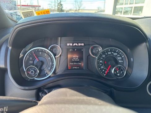 Used 2023 RAM 1500 Lone Star image 15